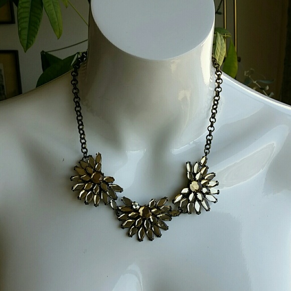 J. Crew sparkly floral necklace - Picture 6 of 6